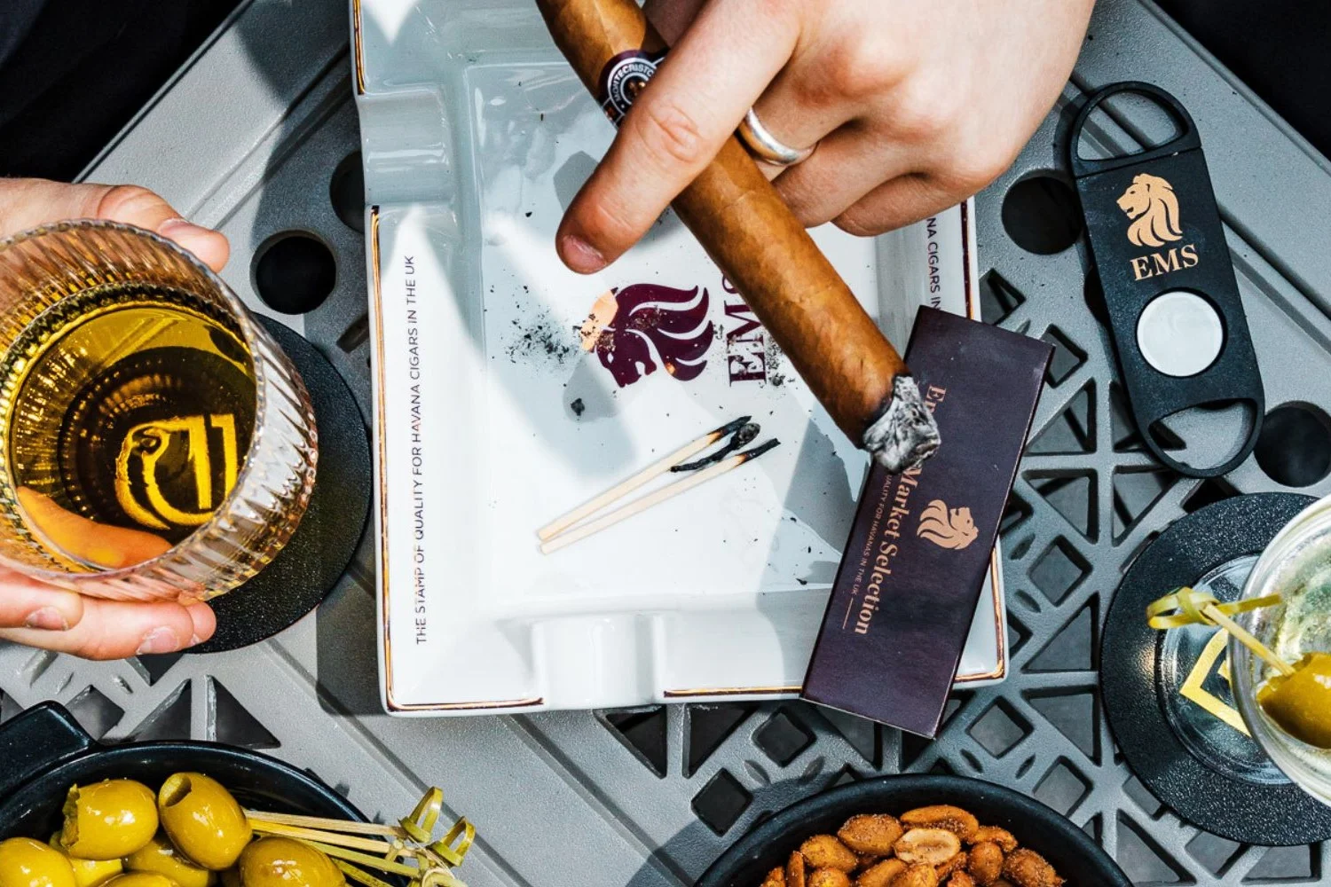 Dakota Leeds: Cigar Terrace